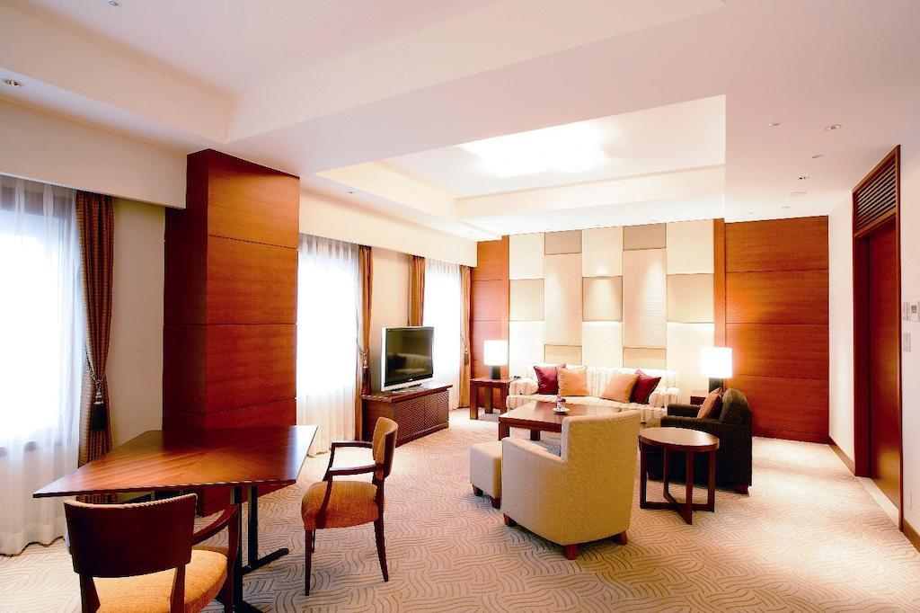 โรงแรมอาคิตะ คาสเซิล ภายนอก รูปภาพ